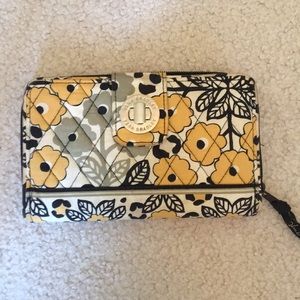 Vera Bradley wallet